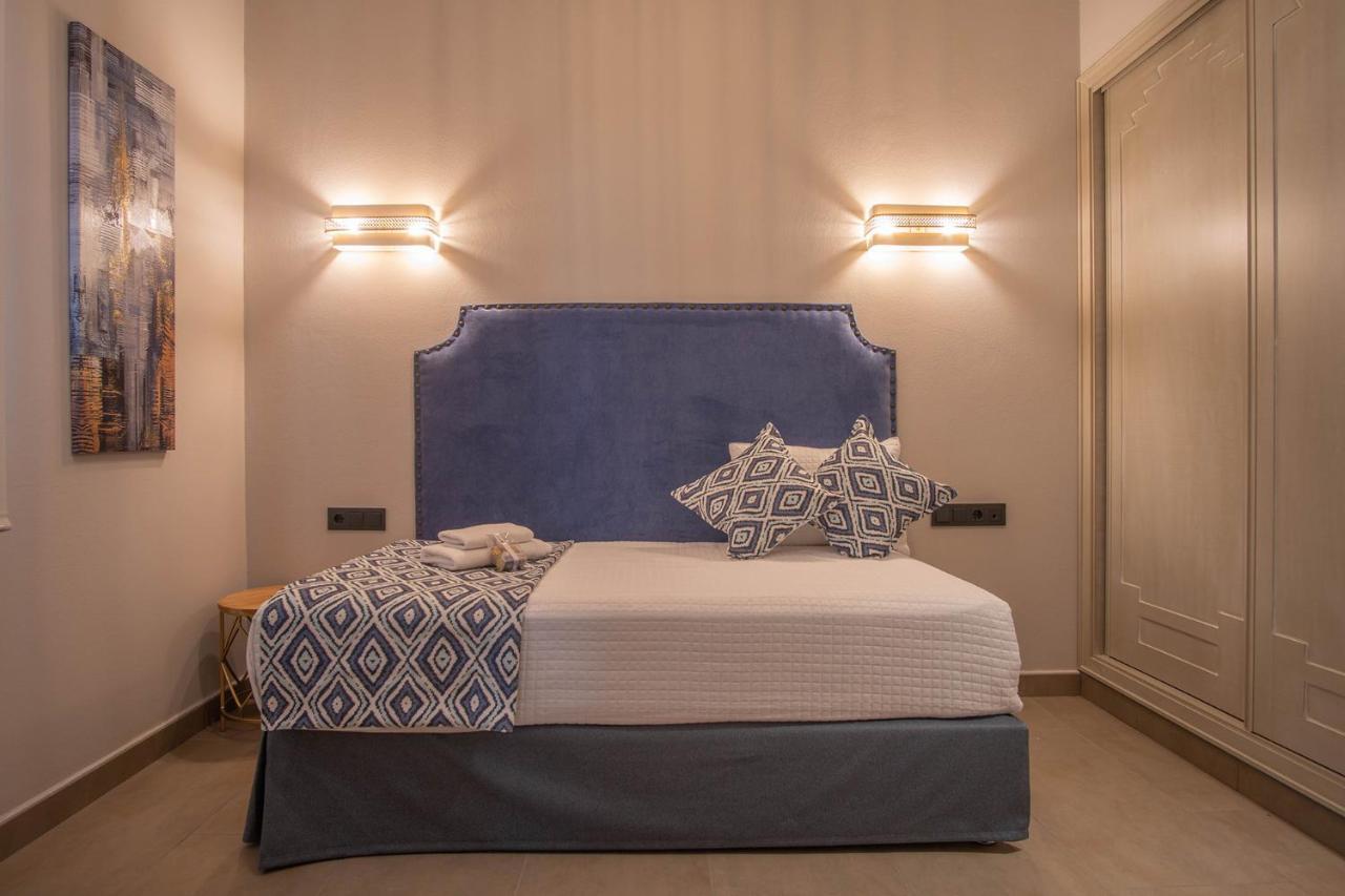 Apartamentos Turisticos La Bailla Rota Kültér fotó